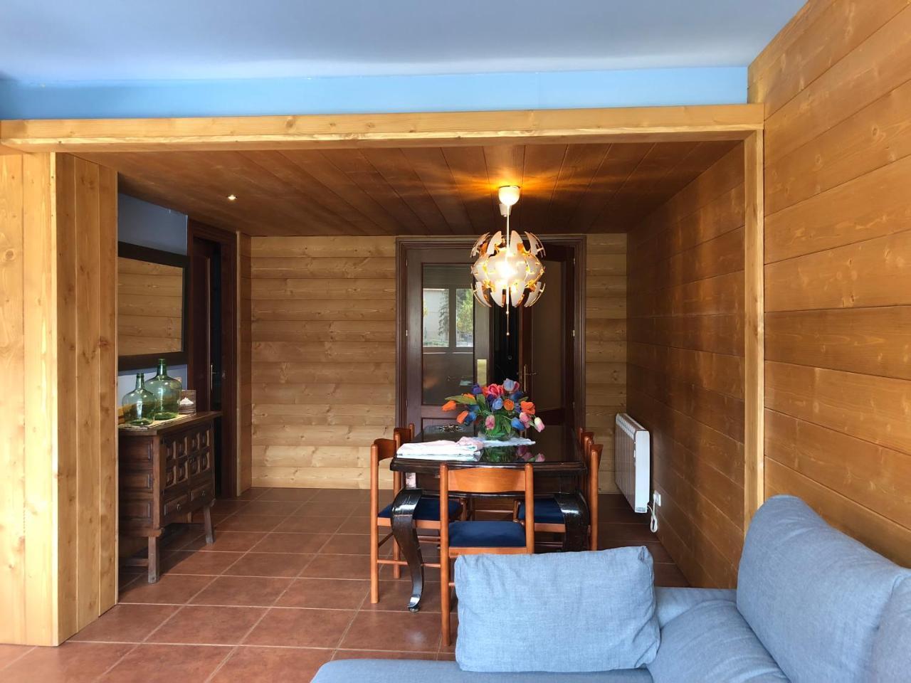 Apartaments Piteus Casa Dionis Сан Лоренцо де Морунис Екстериор снимка